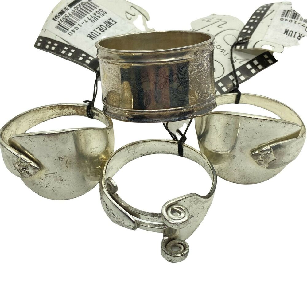 Napkin Rings Set Of 4 Vintage Silver Plated Round Classic Eclectic Tableware